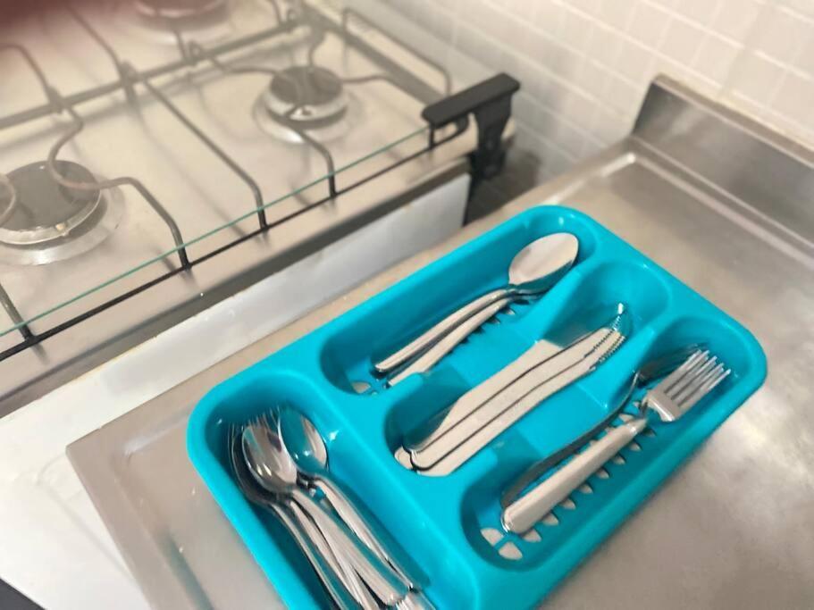 Apartamento Kitnet Aconchegante Em Ambiente Familiar A 100m Camburi Com Garagem Vitória