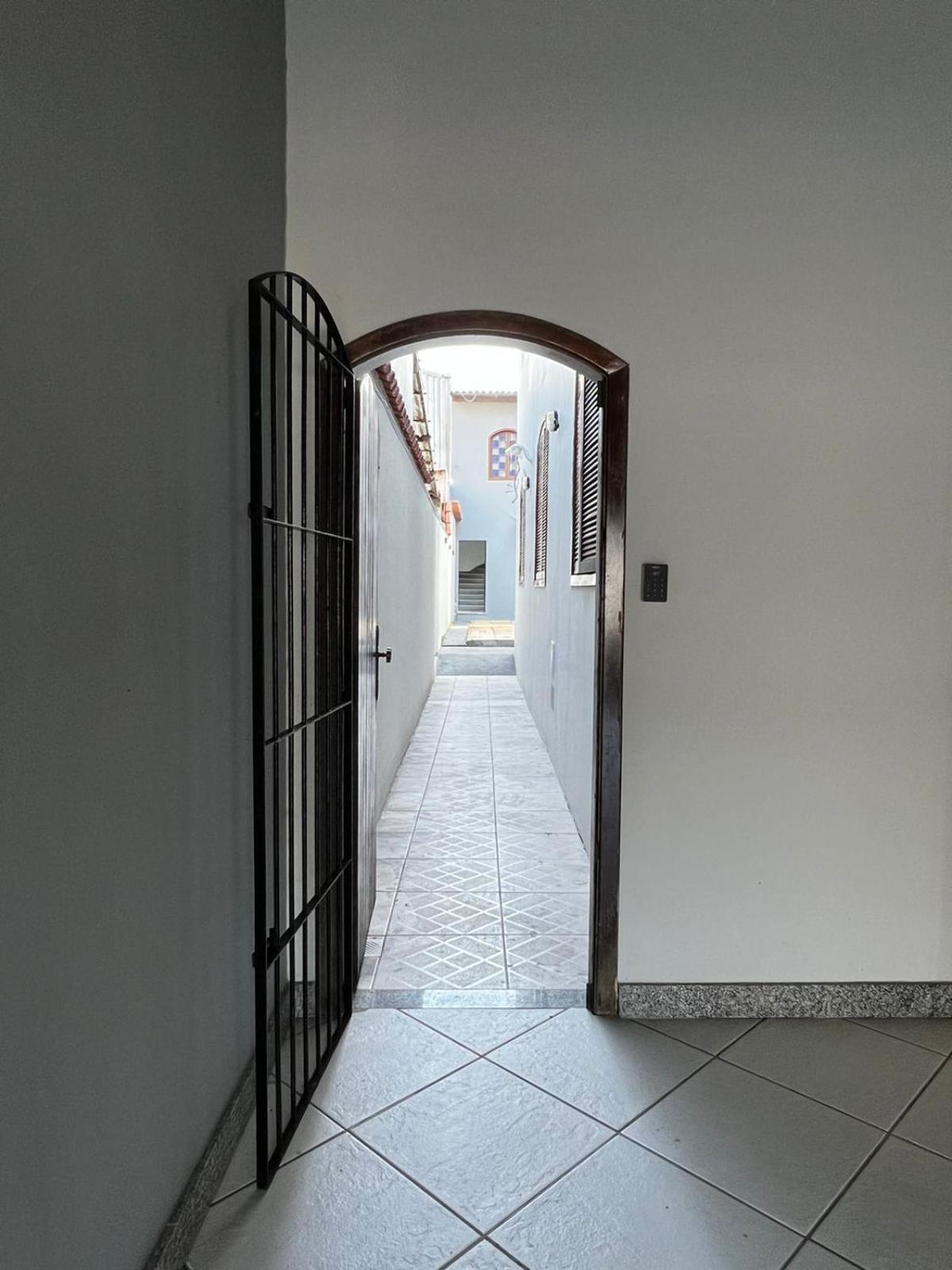 Apartamento Kitnet Aconchegante Em Ambiente Familiar A 100m Camburi Com Garagem