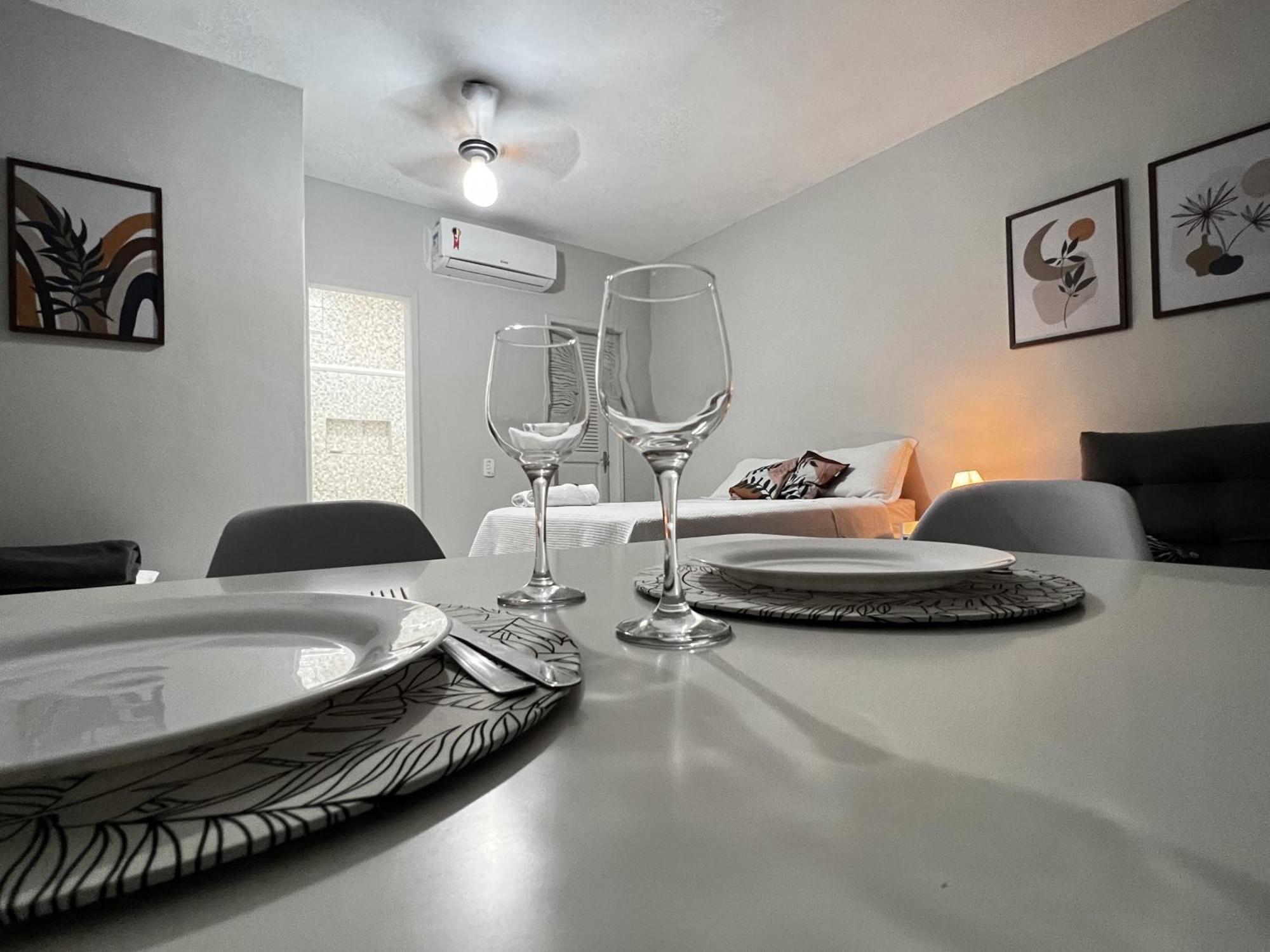 Kitnet Aconchegante Em Ambiente Familiar A 100m Camburi Com Garagem Apartamento *