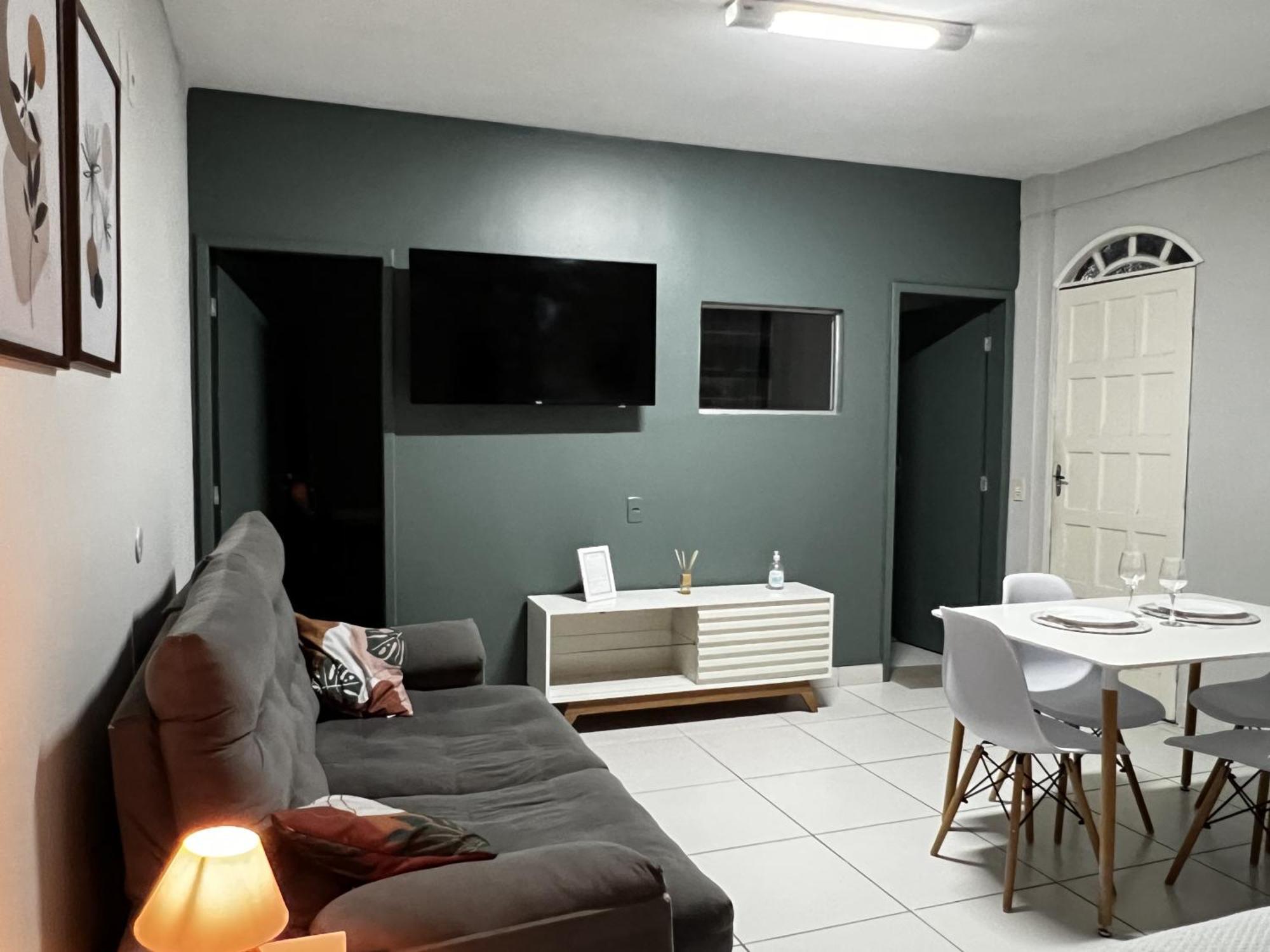 Kitnet Aconchegante Em Ambiente Familiar A 100m Camburi Com Garagem Apartamento