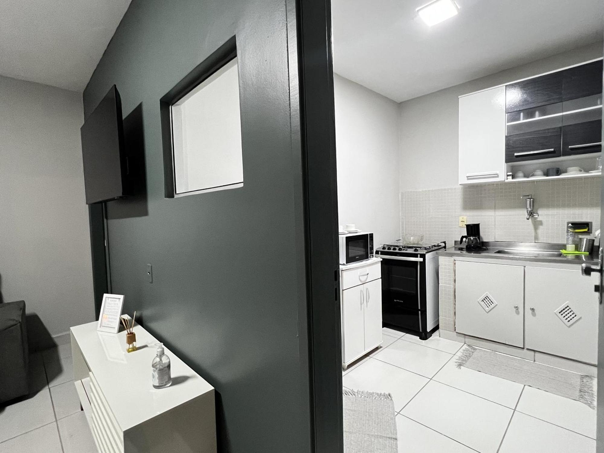 Apartamento Kitnet Aconchegante Em Ambiente Familiar A 100m Camburi Com Garagem